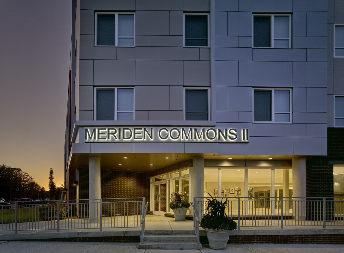 Entrance to Meriden Commons Phase II